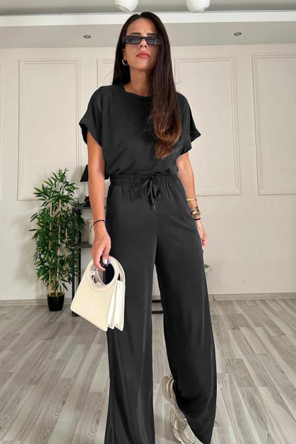 Round Neck Short Sleeve Top 