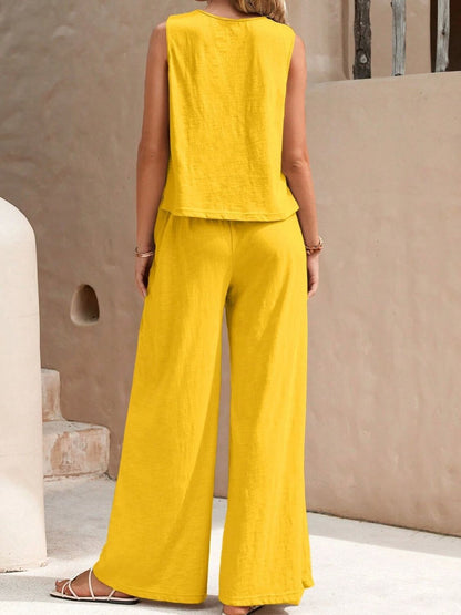 Round Neck Sleeveless Top