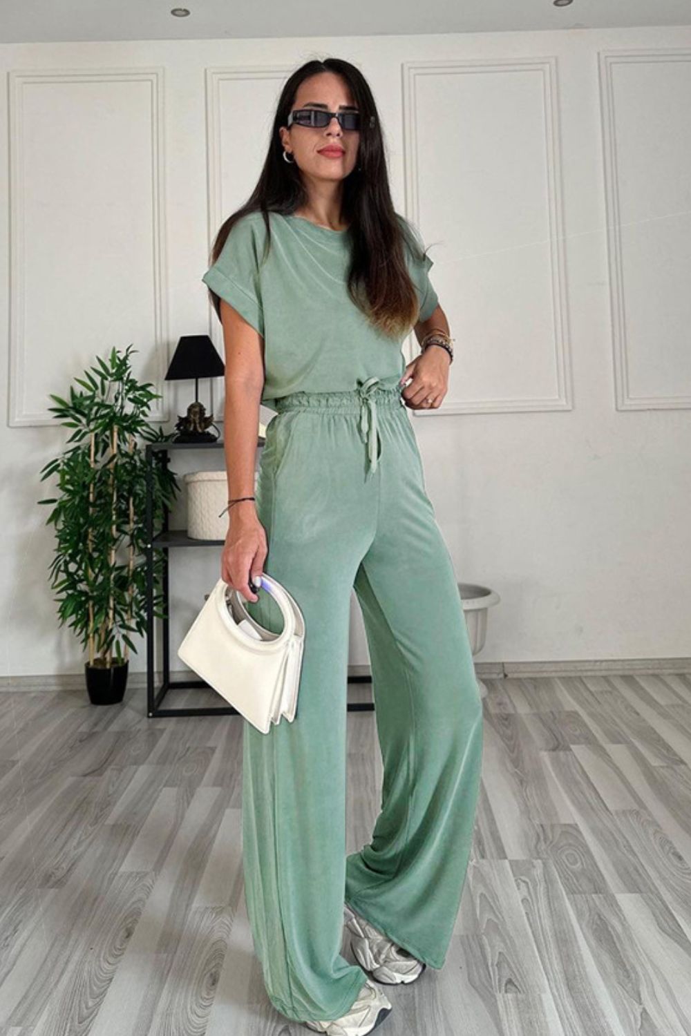 Round Neck Short Sleeve Top 